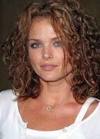 Dina Meyer
