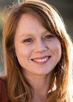 Hayley McElhinney