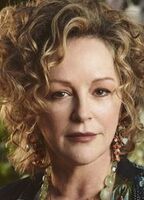 Bonnie Bedelia