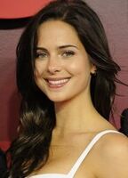 Holly Deveaux