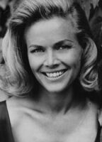 Honor Blackman