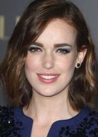 Elizabeth Henstridge