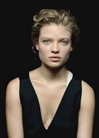 Melanie Thierry