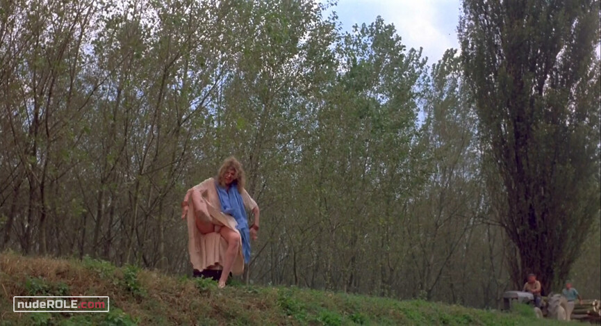 13. Caterina Silveri nude – La Luna (1979)