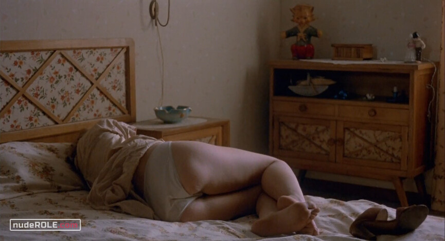 20. Caterina Silveri nude – La Luna (1979)