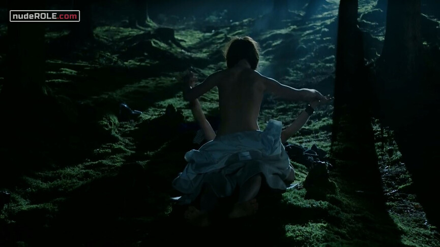 4. Hedda nude – Hedda (2016)