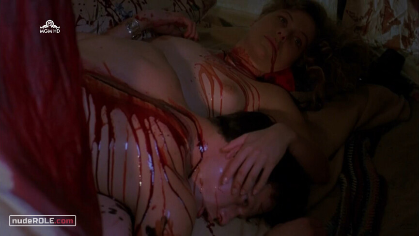 10. Elizabeth Armstrong nude, Cindy nude – Curse III: Blood Sacrifice (1991)