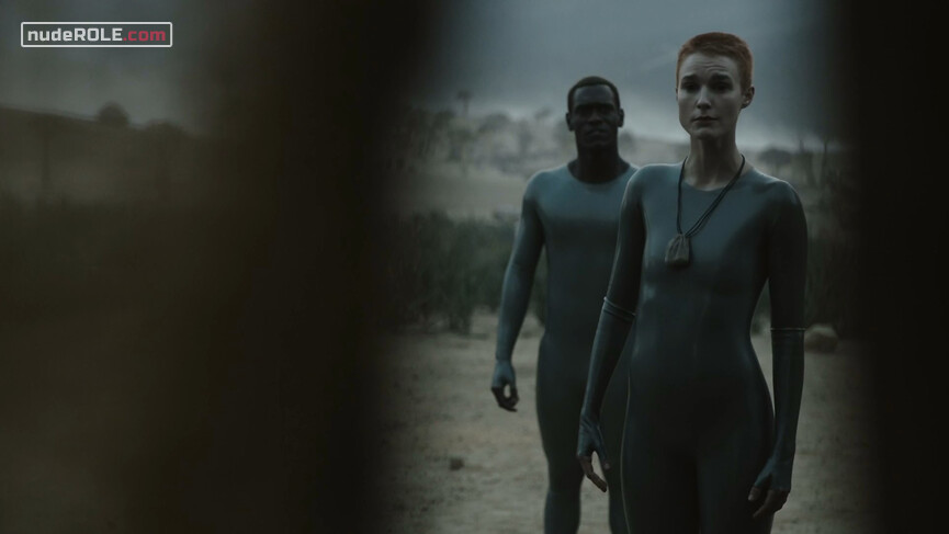 10. Mother nude – Raised by Wolves s01e06-07 (2020)