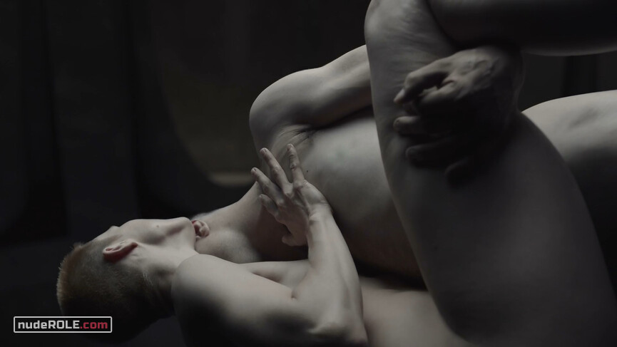 31. Mother nude – Raised by Wolves s01e06-07 (2020)