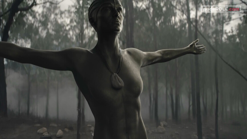 40. Mother nude – Raised by Wolves s01e06-07 (2020)