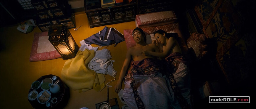 17. Chun-hyang nude, Hyang Dan-yi nude – The Servant (2010)