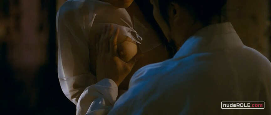 3. Chun-hyang nude, Hyang Dan-yi nude – The Servant (2010)