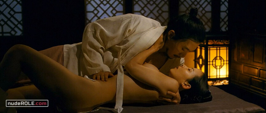 6. Chun-hyang nude, Hyang Dan-yi nude – The Servant (2010)