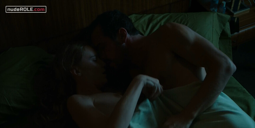 4. Vane nude – The Paramedic (2020)