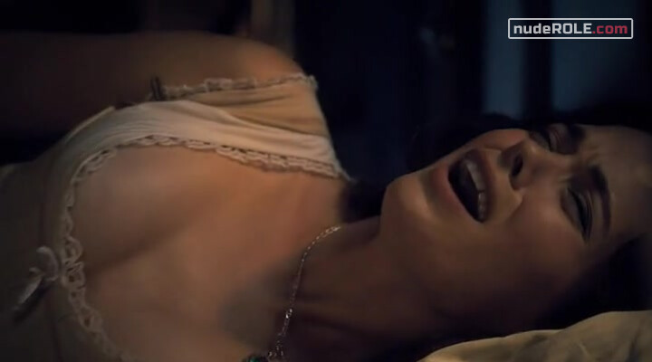 3. Katrina Crane sexy – Sleepy Hollow s02e06 (2014)