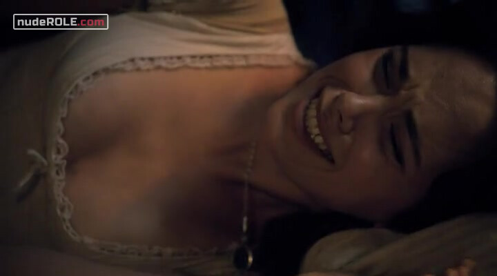 4. Katrina Crane sexy – Sleepy Hollow s02e06 (2014)