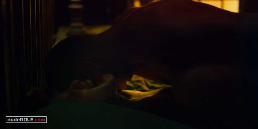 13. Rubí nude, Diva sexy – Dark Forces (2020)