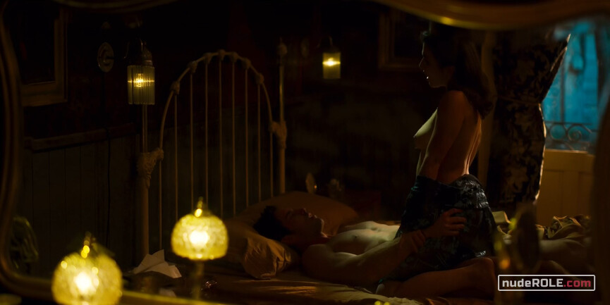 21. Rubí nude, Diva sexy – Dark Forces (2020)