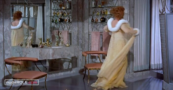 1. Vera Simpson sexy – Pal Joey (1957)