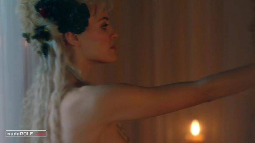 1. Cressida sexy – Will s01e02 (2017)