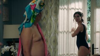 Heather Short sexy – Life in Pieces s03e01 (2016)