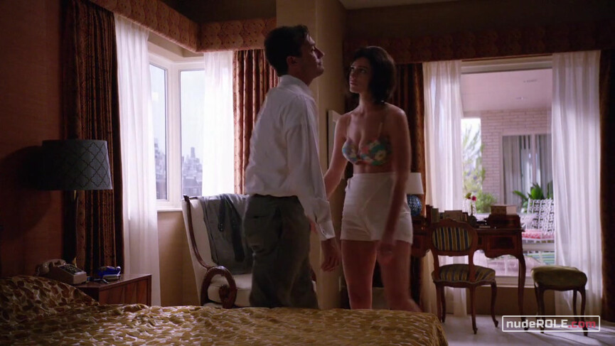 6. Megan sexy – Mad Men s05e03 (2012)