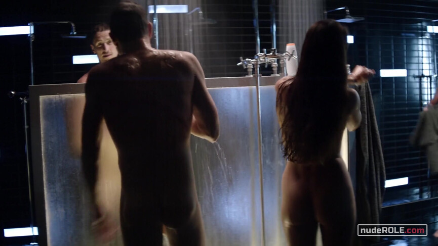2. Sgt. Noma Walker nude – Dominion s01e01 (2014)
