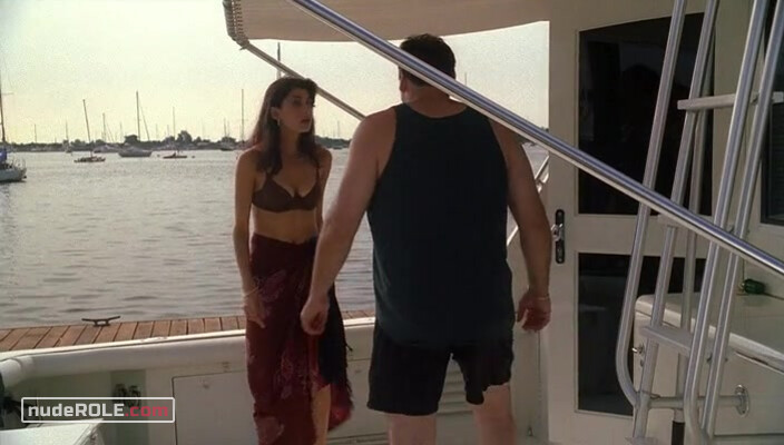 2. Irina Peltsin sexy – The Sopranos s02e05 (1999)