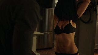 Tasha Zapata sexy – Blindspot s02e06 (2016)