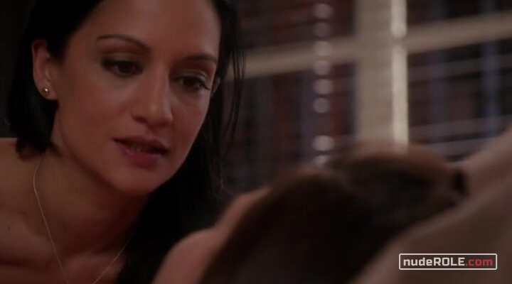 2. Kalinda Sharma sexy, Lana Delaney sexy – The Good Wife s06e08 (2014)