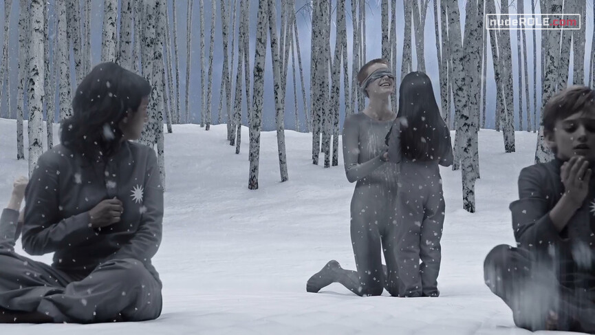 41. Mother nude – Raised by Wolves s01e01 (2020)