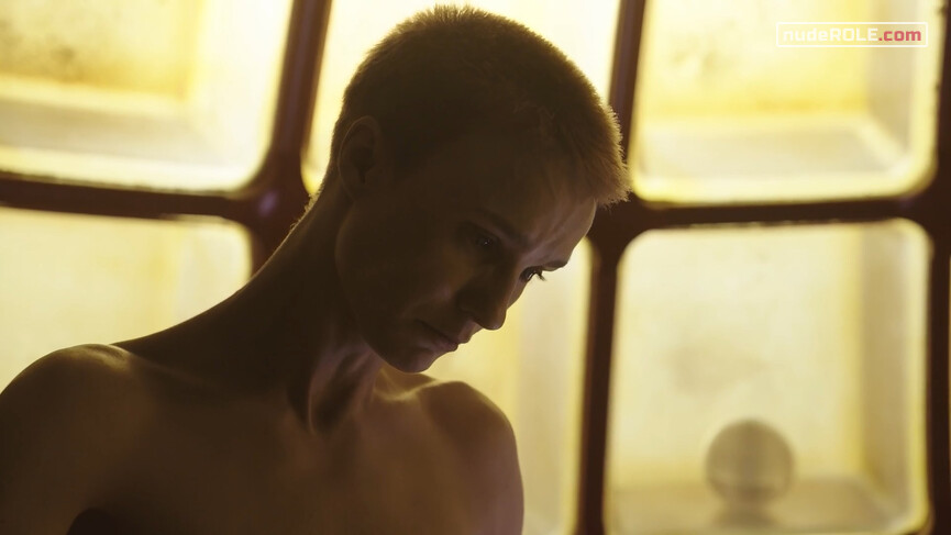 9. Mother nude – Raised by Wolves s01e01 (2020)