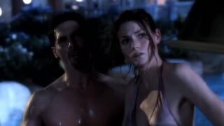 Katie Padget sexy – Shark s01e19 (2006)