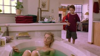 Rachel Trenton nude, Jessie Owens sexy – Mikey (1992)
