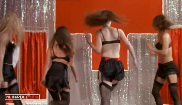 4. Jan sexy, Alex Markov sexy, Camelia sexy, Alissa sexy – Sex and a Girl (2001)