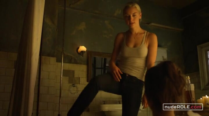 1. Tamsin sexy, Bo sexy – Lost Girl s03e12 (2013)