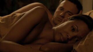Manya Mabika nude – Nip/Tuck s02e03 (2004)