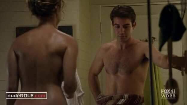 4. Gretchen sexy – Lone Star s01e02 (2010)