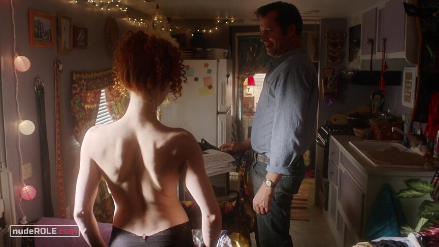 8. Judy Punch sexy – Hap and Leonard s02e05 (2017)