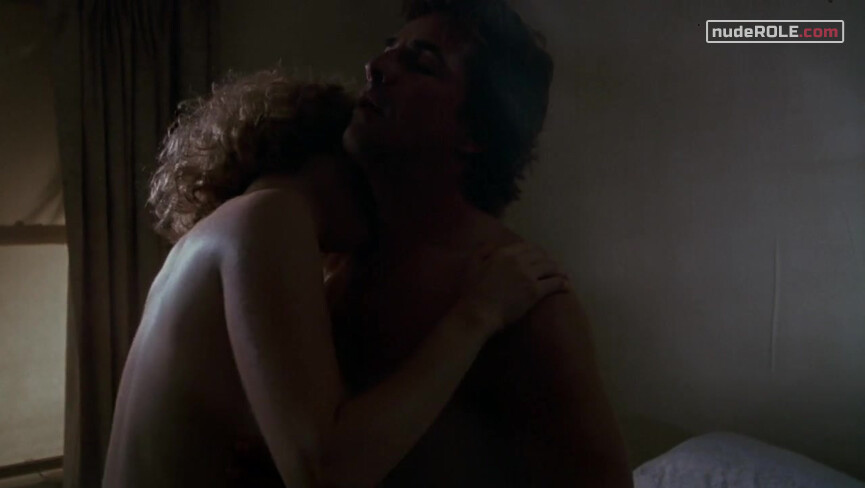 1. Linda Kimble nude – Dead Bang (1989)