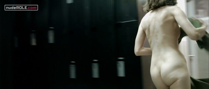 4. Julie nude, Louise nude – Bonne Personne (2016)