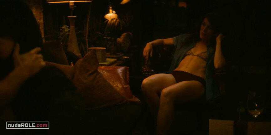 2. Inka Gisladottior nude, Shawna Singleton sexy – Tales of the City s01e02 (2019)