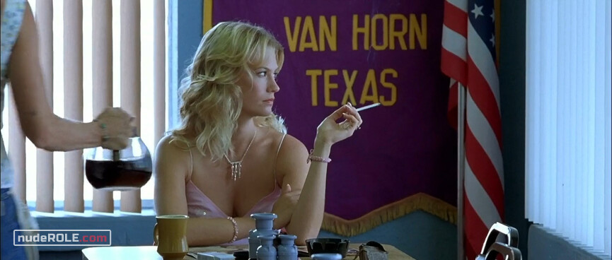 6. Lou Ann Norton sexy, Rachel nude – The Three Burials of Melquiades Estrada (2005)