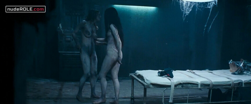 13. Beautiful Woman Ghost nude, Beautiful Woman Ghost nude, Ariel Wolfe sexy – Return to House on Haunted Hill (2007)