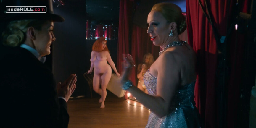 6. Sandy Devereaux St. Clair sexy, The Fabulous Imelda nude – GLOW s03e09 (2019)