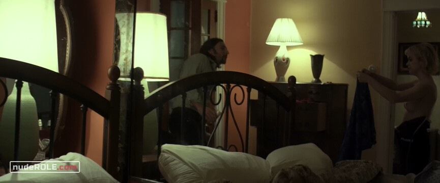 4. Phyllis Wepner nude, Girl in Motel Girl nude – The Brawler (2019)