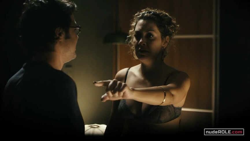 11. Fernanda sexy, Mônica sexy – Trap.com (2011)