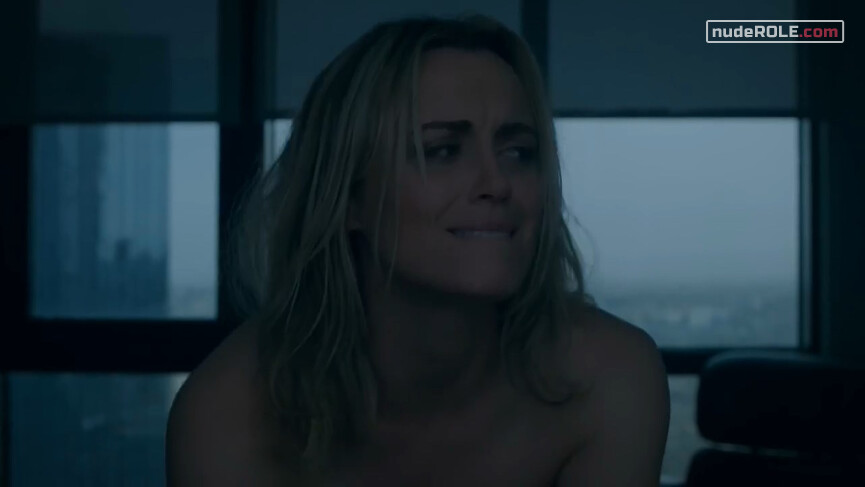 4. Piper Chapman sexy, Gabriella nude – Orange Is the New Black s07e06-07 (2019)