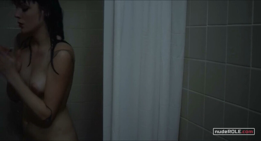 4. Allison nude, Rena nude – Hell's Belle (2019)