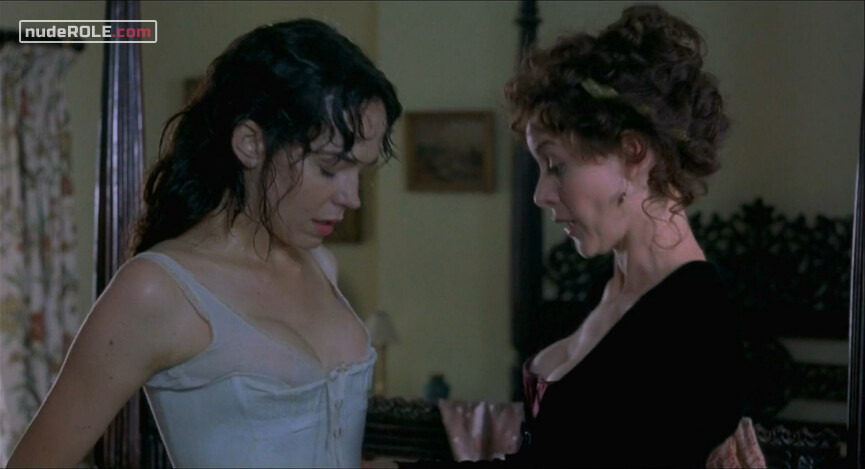 6. Maria Bertram Rushworth nude, Fanny Price sexy – Mansfield Park (1999)